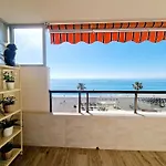 Beachfront Dream: Prime Location With Sea Views * Fuengirola