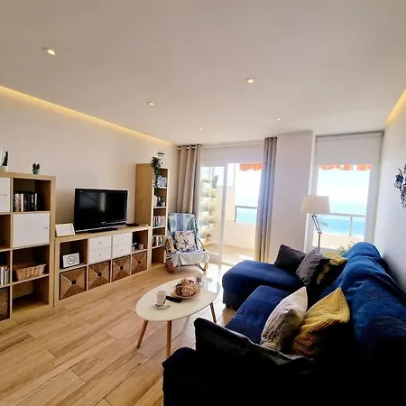 Apartment Beachfront Dream: Prime Location With Sea Views *