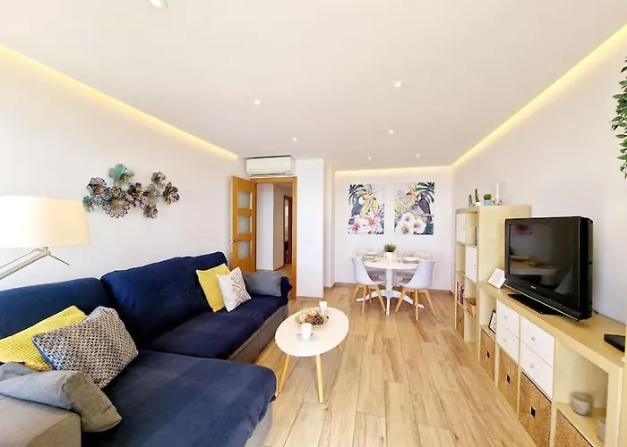 Beachfront Dream: Prime Location With Sea Views フエンヒロラ