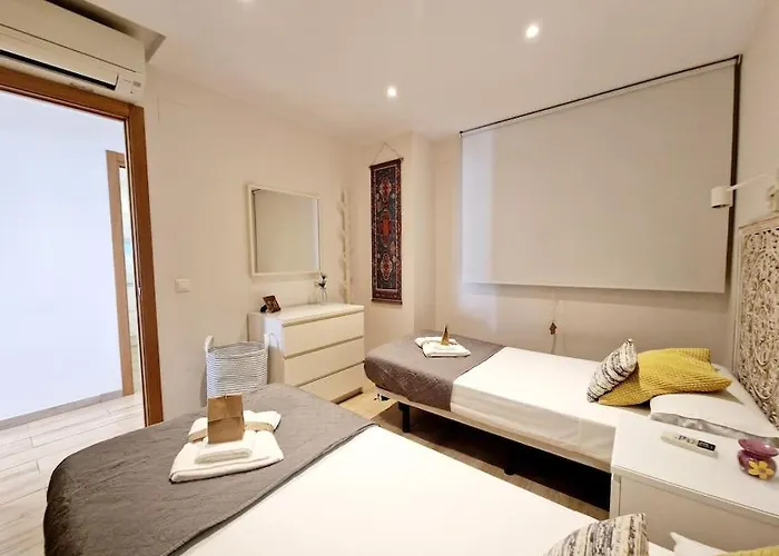 Appartement Beachfront Dream: Prime Location With Sea Views Fuengirola