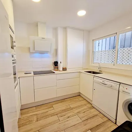 Beachfront Dream: Prime Location With Sea Views *